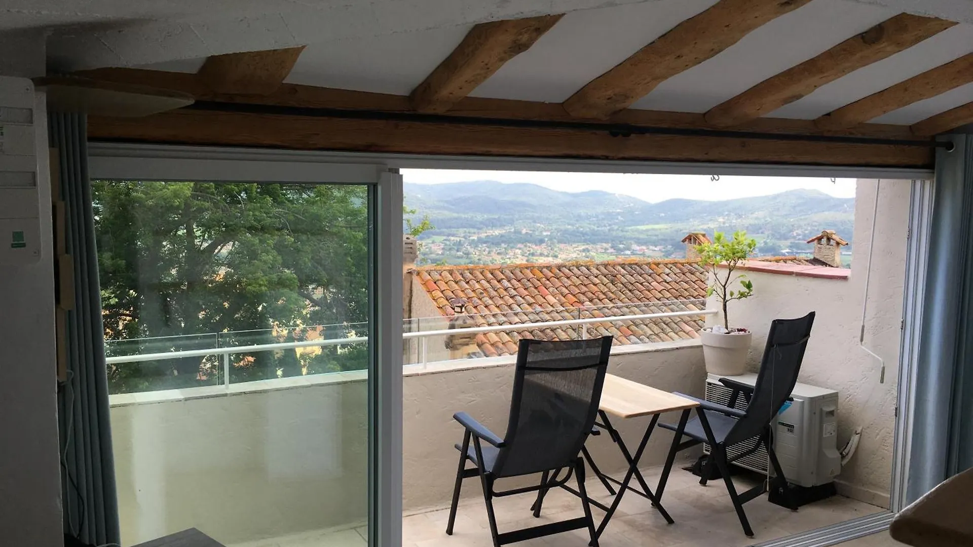 Studio Le Nid, Vue Mer, Village Et Collines Avec Terrasse Bormes-les-Mimosas France